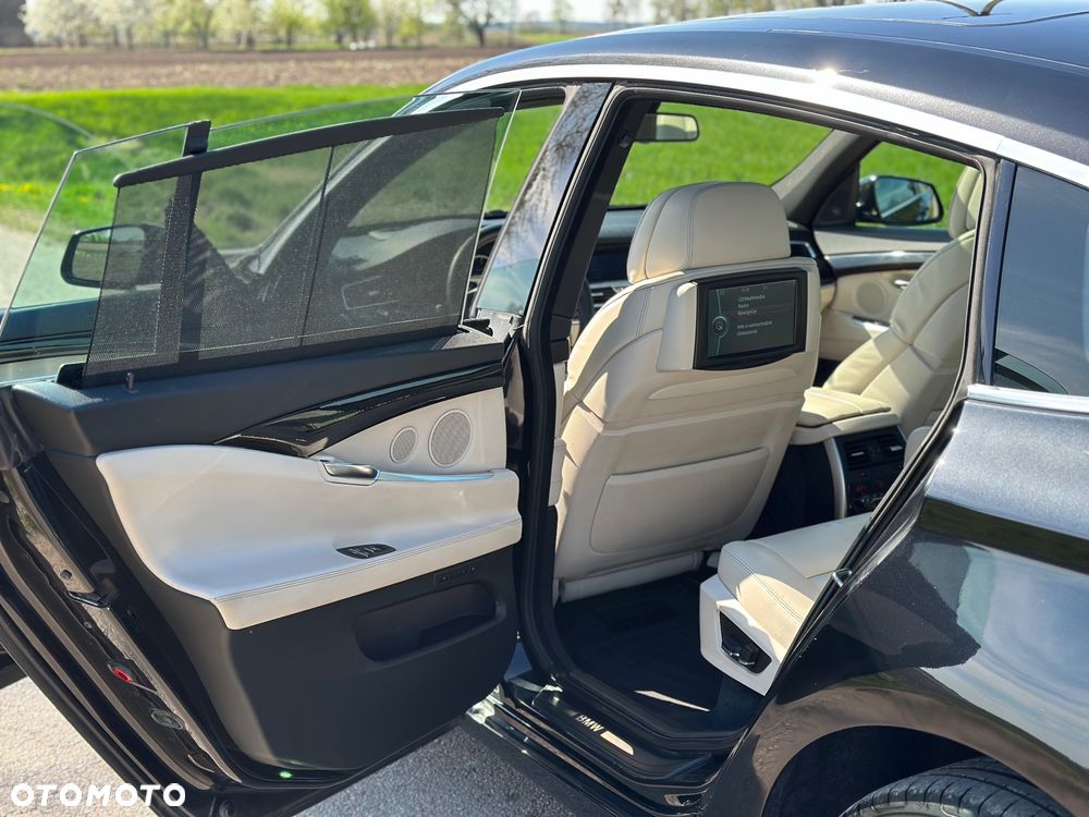BMW 5GT 530d - 13