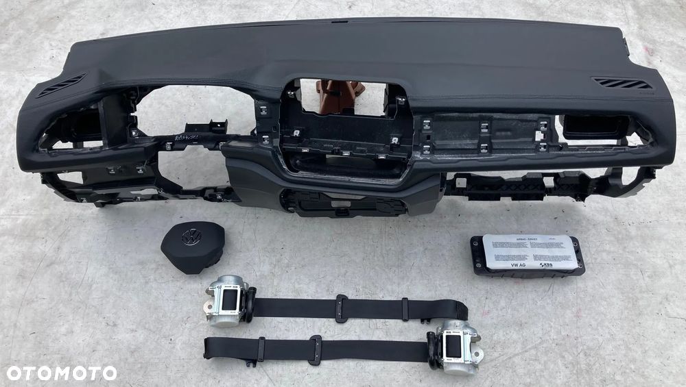 VW T-ROC FL LIFT LIFTING SKÓRA SZYTA DESKA KONSOLA KOKPIT PULPIT PÓŁKA PARAPET AIRBAG PODUSZKI POWIETRZNE KIEROWCY PASAŻERA  FOTELA W FOTEL PASY PAS okazja sprawdź Raz2 !!! - 2