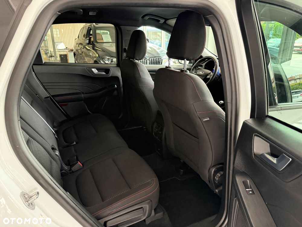 Ford Kuga 2.0 EcoBlue mHEV FWD ST-Line - 30