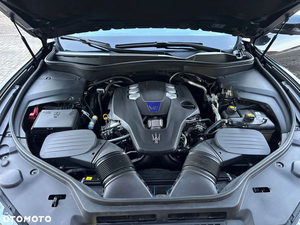 Maserati Levante S Q4 GranSport - 33