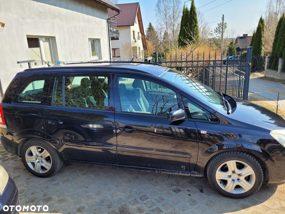 Opel Zafira - 4