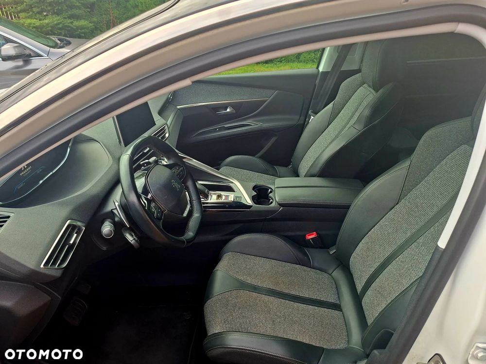 Peugeot 5008 1.5 BlueHDi Allure S&S EAT8 - 35