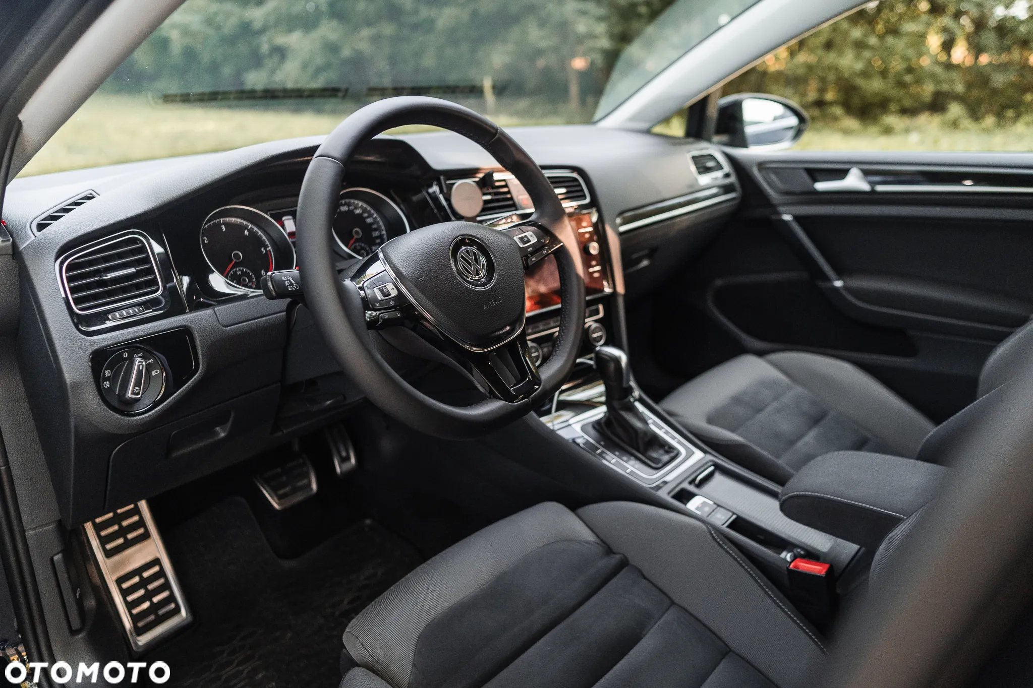 Volkswagen Golf Variant 2.0 TDI (BlueMotion Technology) DSG Highline - 24