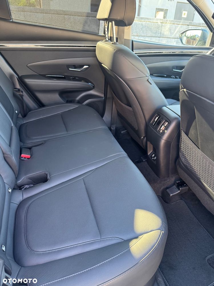 Hyundai Tucson 1.6 T-GDi HEV Platinum 2WD - 22