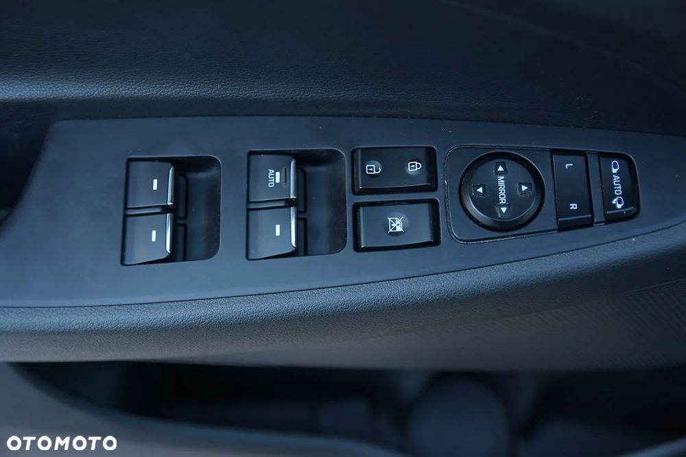 Hyundai Tucson 1.7 CRDI BlueDrive Premium 2WD DCT - 27