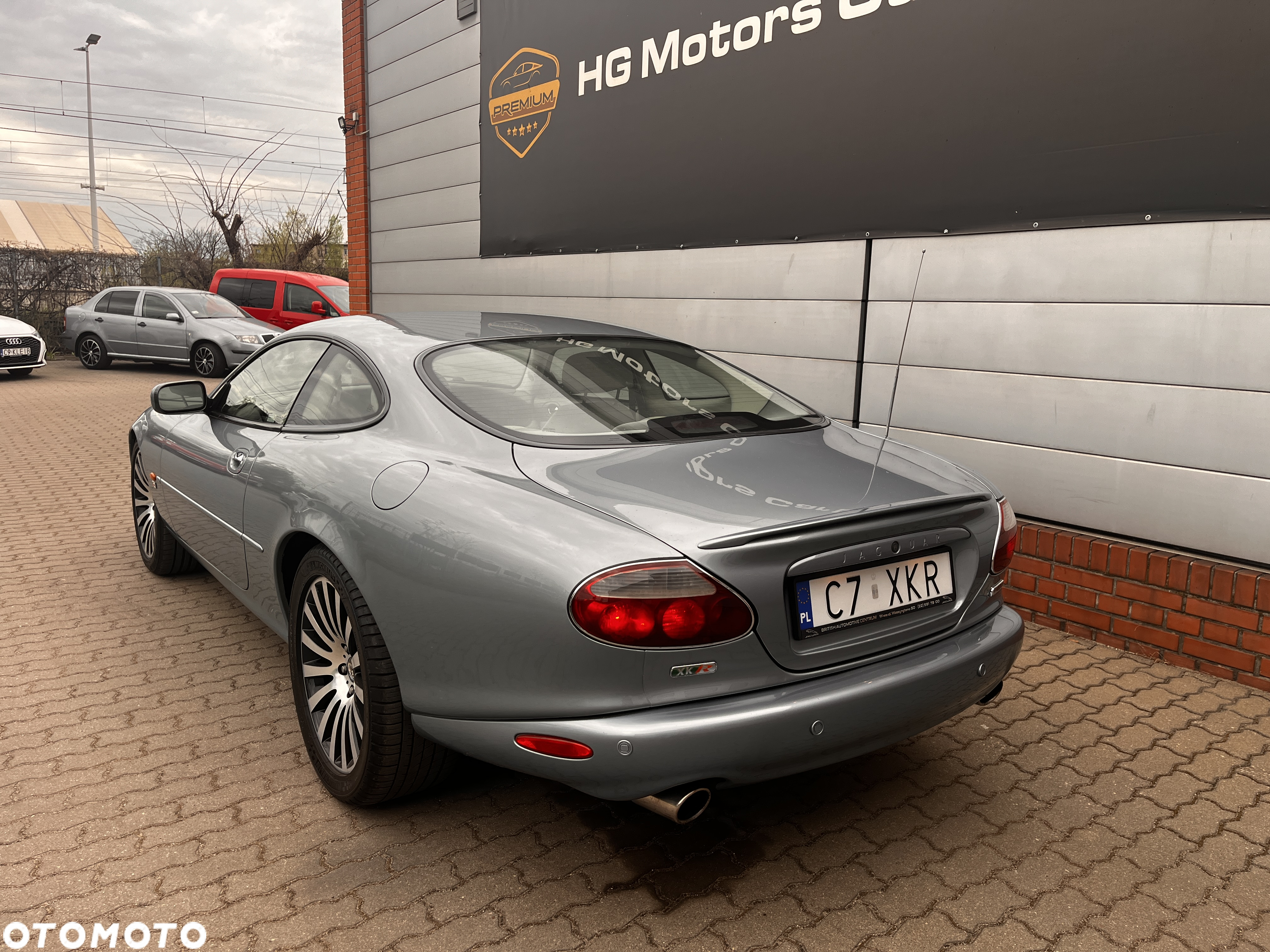Jaguar XK XKR Coupe - 8