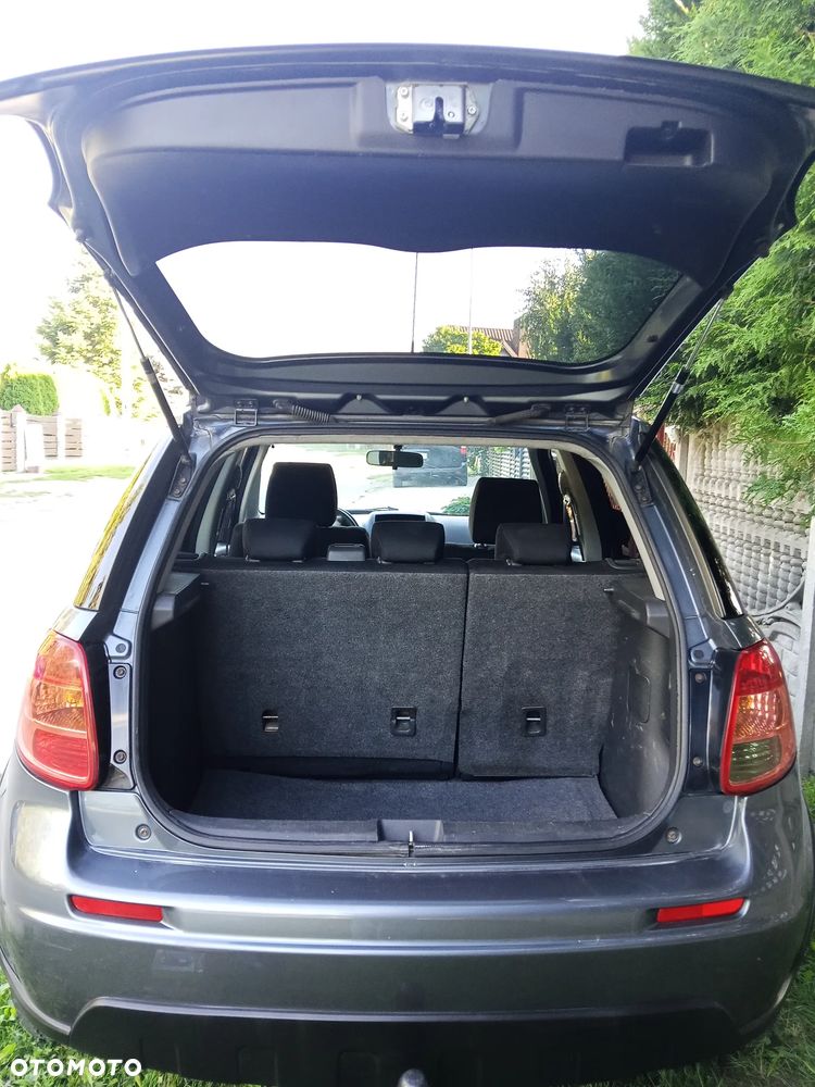Suzuki SX4 1.6 GLX / Comfort - 4