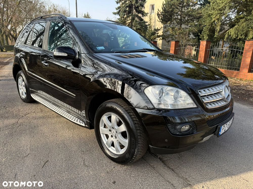 Mercedes-Benz ML - 11