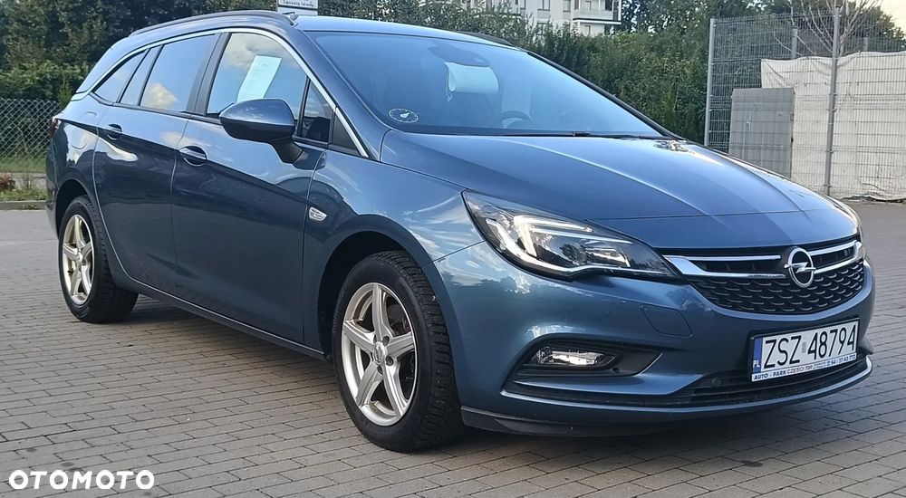 Opel Astra 1.6 CDTI DPF ecoFLEX Start/Stop ENERGY - 2