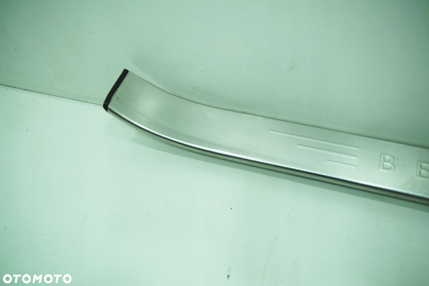 Listwa nakładka progowa prawa Bentley Continental GT 2004r 3W8853538G - 2
