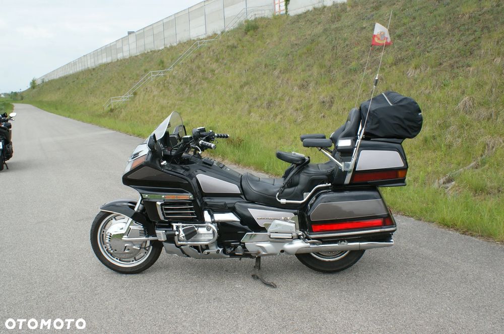Honda GL - 7