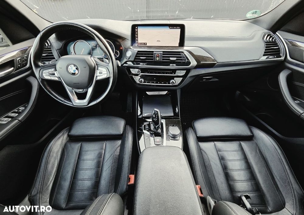 BMW X3 xDrive20d AT Luxury Line - 6