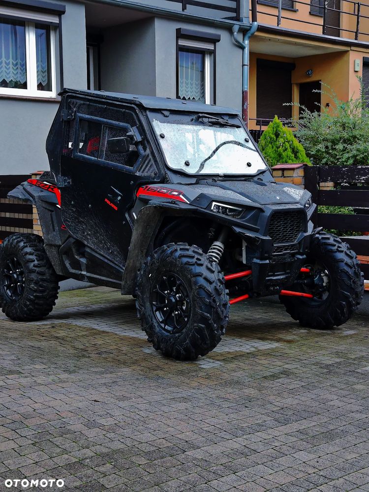Polaris RZR - 1