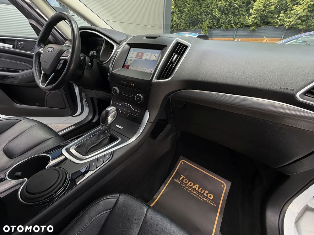 Ford S-Max 2.0 EcoBoost Titanium - 16