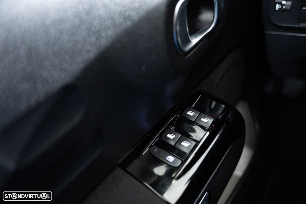 Citroën C3 1.2 PureTech C-Series - 12