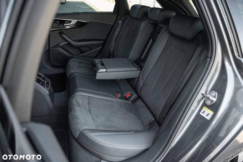 Audi A4 Avant 40 TFSI S tronic S line - 34