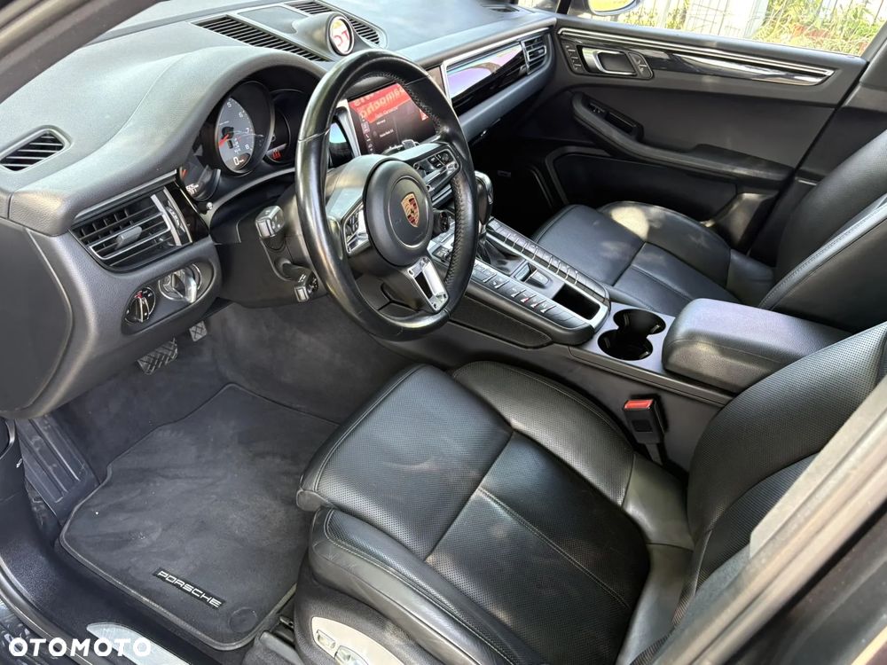 Porsche Macan - 9