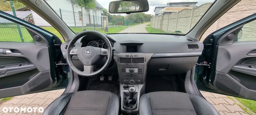 Opel Astra - 14