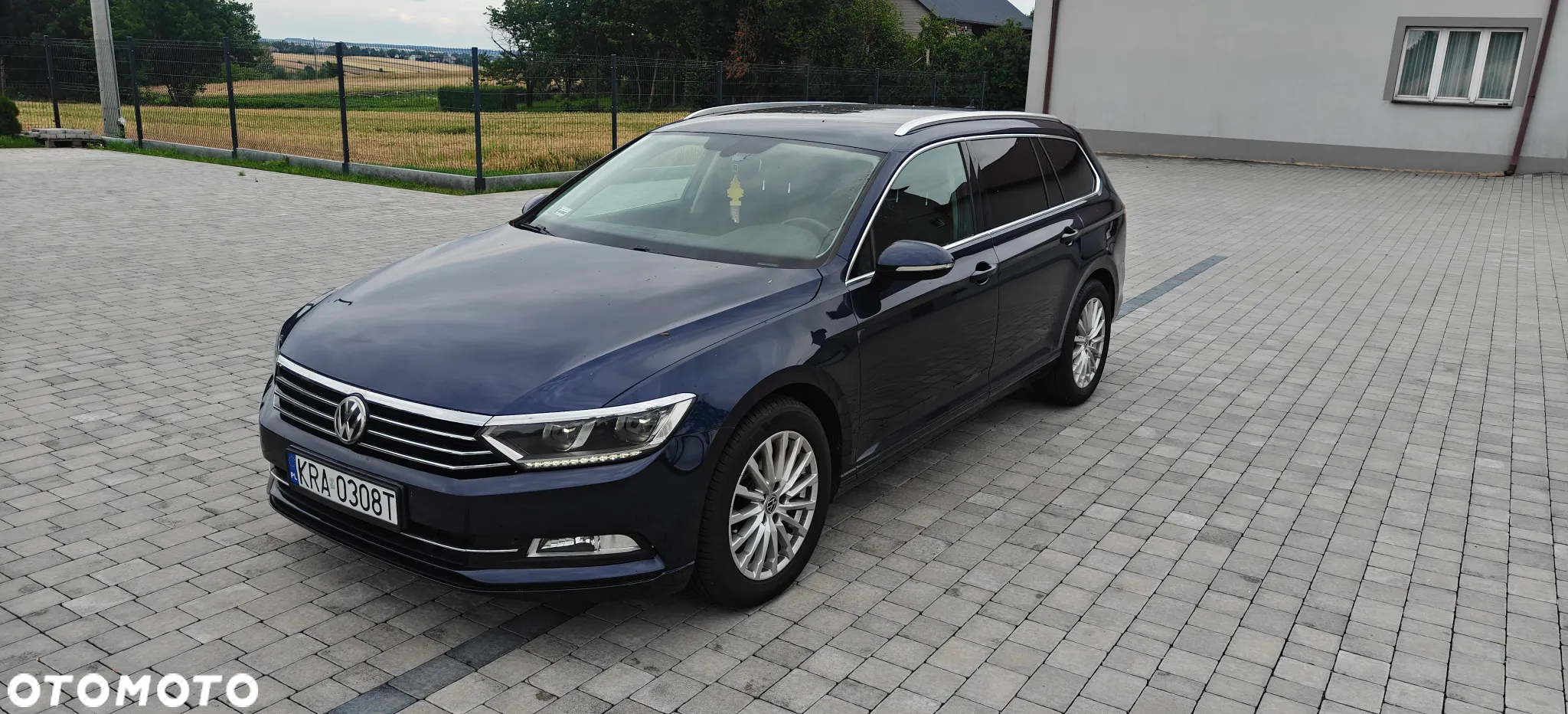 Volkswagen Passat 1.6 TDI BMT Comfortline - 2