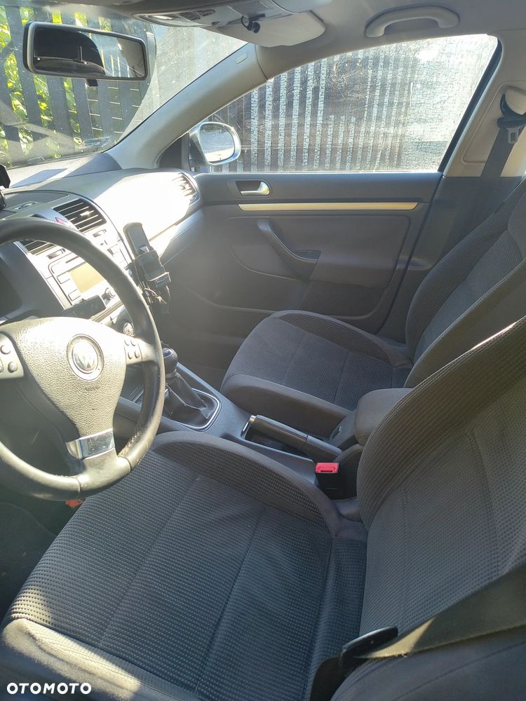 Volkswagen Jetta 1.9 TDI Comfortline - 7
