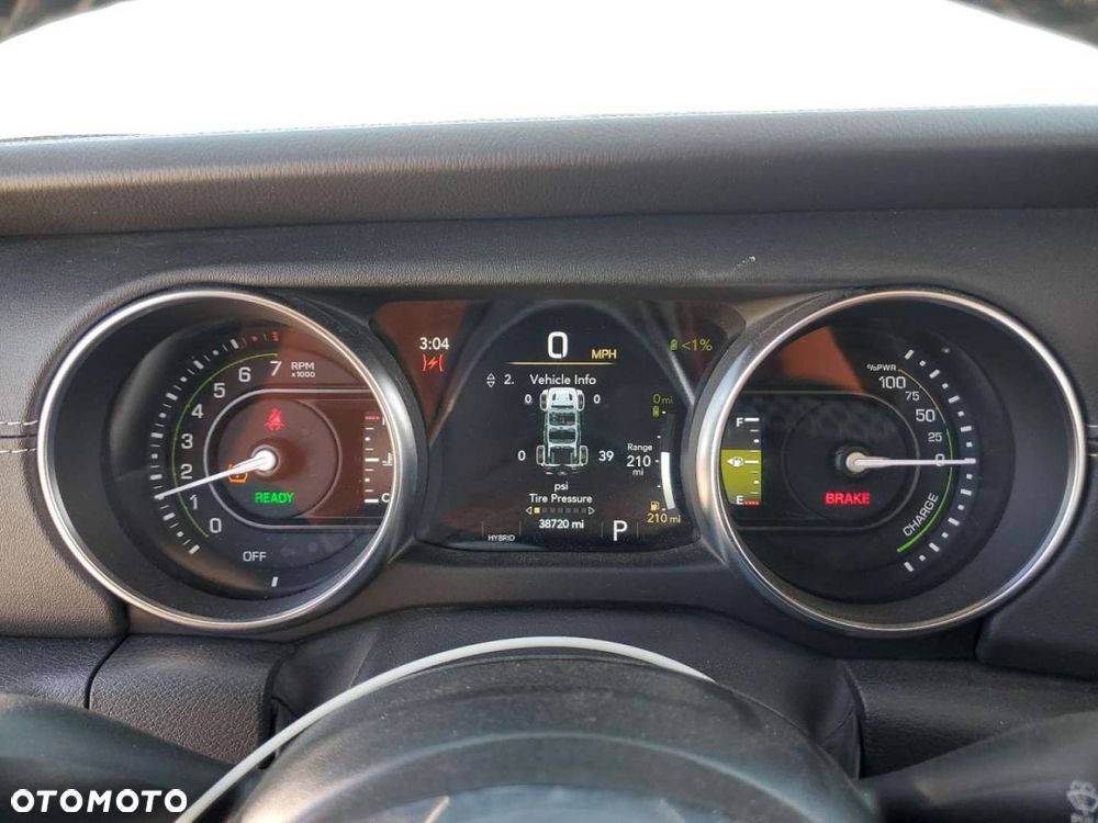 Jeep Wrangler - 9