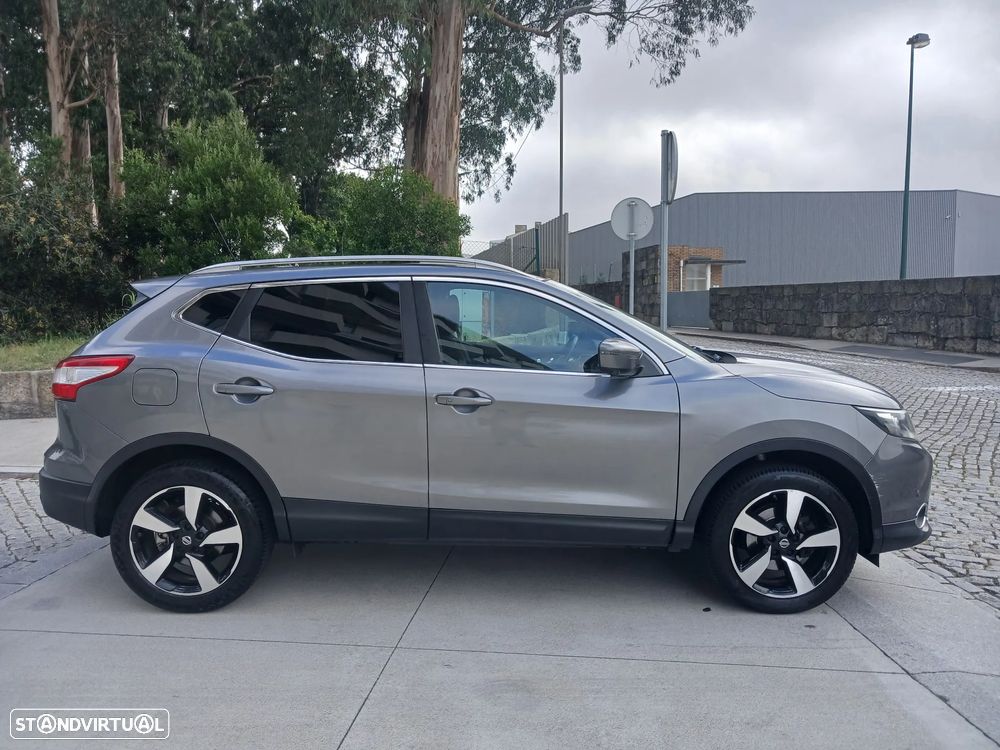 Nissan Qashqai 1.5 dCi N-Connecta RS+PS - 4