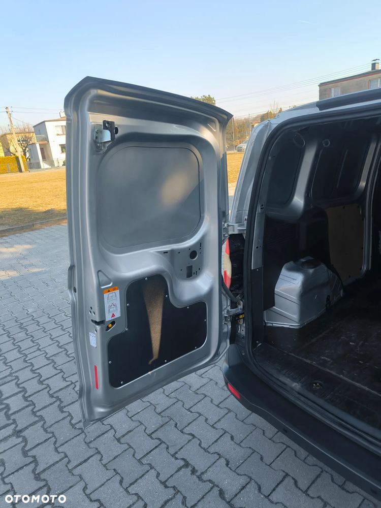 Ford Transit Courier Trend - 15