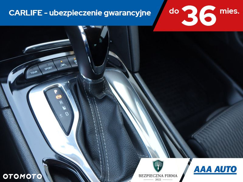 Opel Insignia - 18