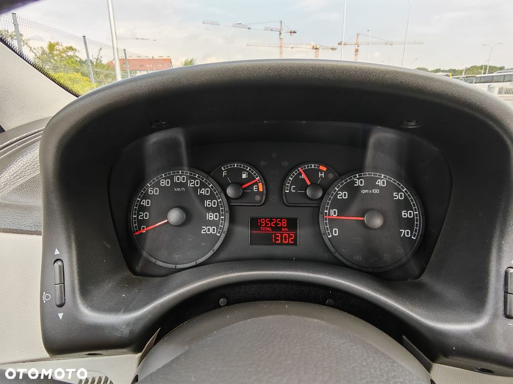 Fiat Punto 1.2 8V ELX - 19