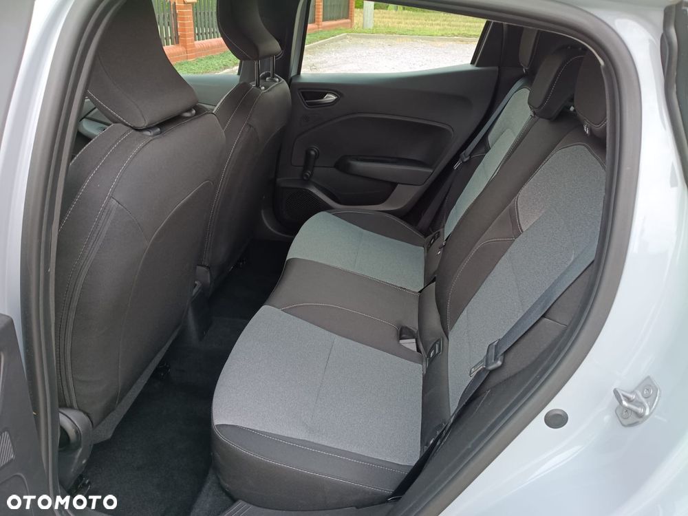 Renault Clio - 14