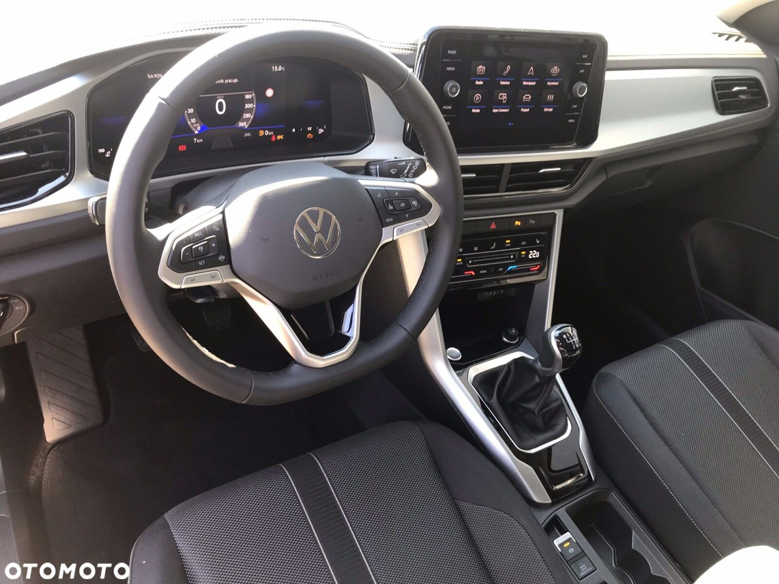 Volkswagen T-Roc - 7