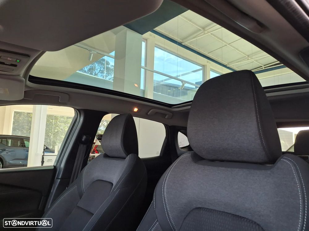 Nissan Qashqai 1.3 DIG-T N-Connecta DCT - 19