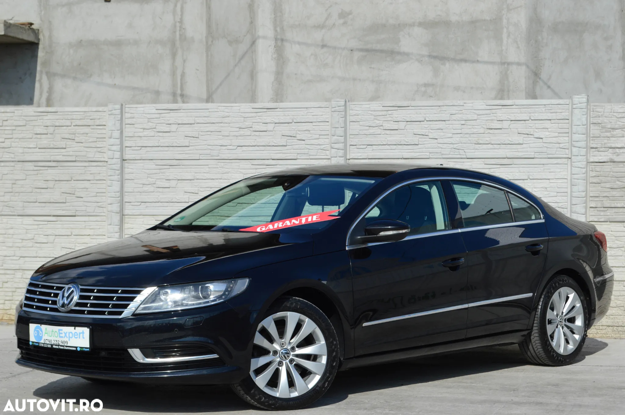 Volkswagen Passat CC 2.0 TDI BlueMotion Technology DSG - 9
