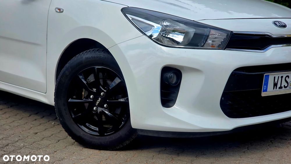 Kia Rio 1.2 Dream Team Edition - 11