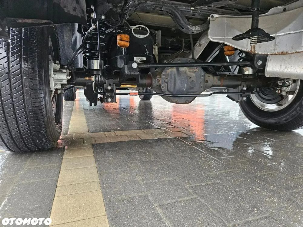 Dodge RAM 1500 5.7 4x4 - 16