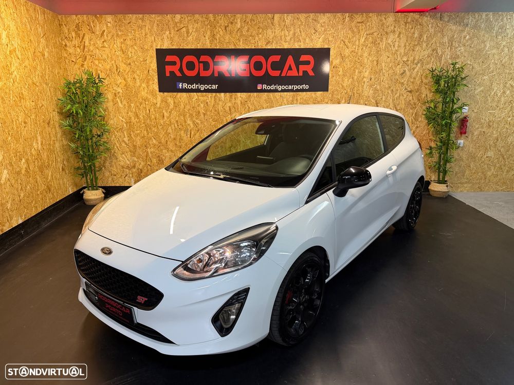 Ford Fiesta 1.5 TDCi ST-Line - 2