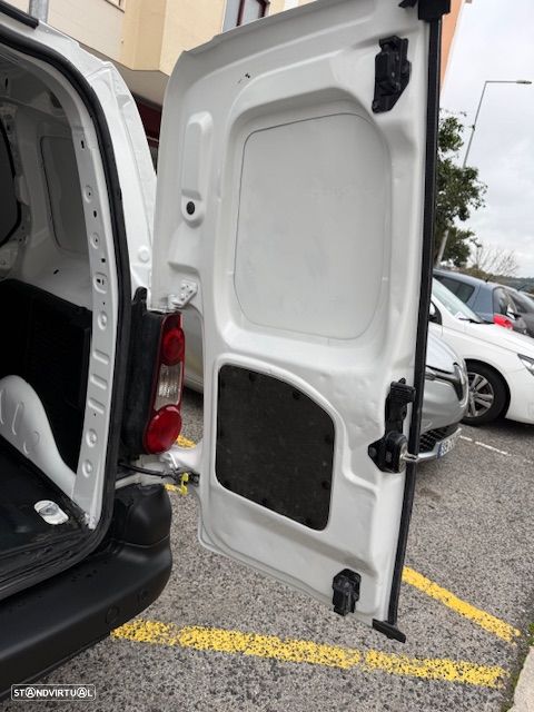 Citroën Berlingo 1.6 e-HDi Exclusive - 15