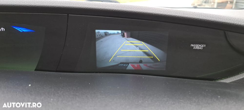 Honda Civic 1.6 i-DTEC Lifestyle Black Edition - 25
