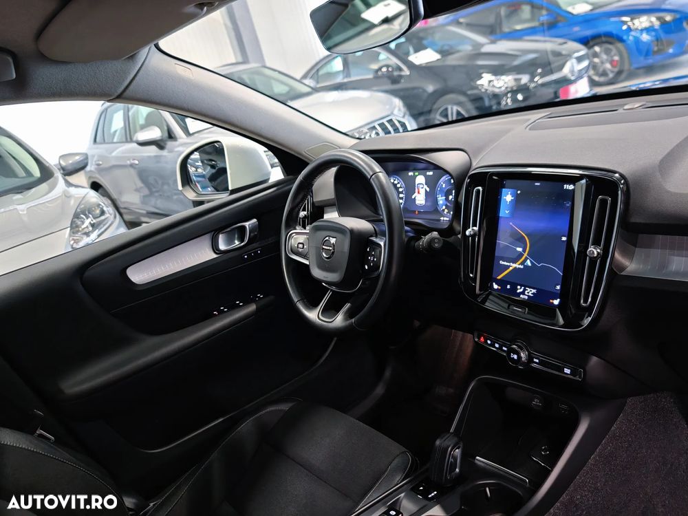 Volvo XC 40 D4 AWD Momentum - 9