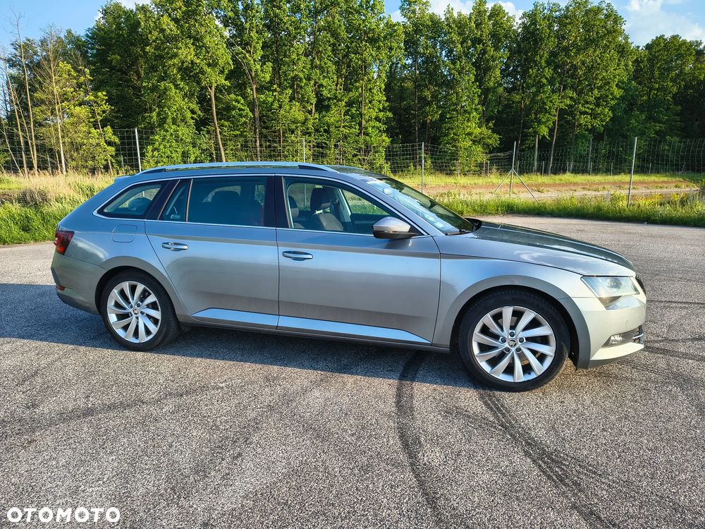 Skoda Superb 1.8 TSI Ambition - 9