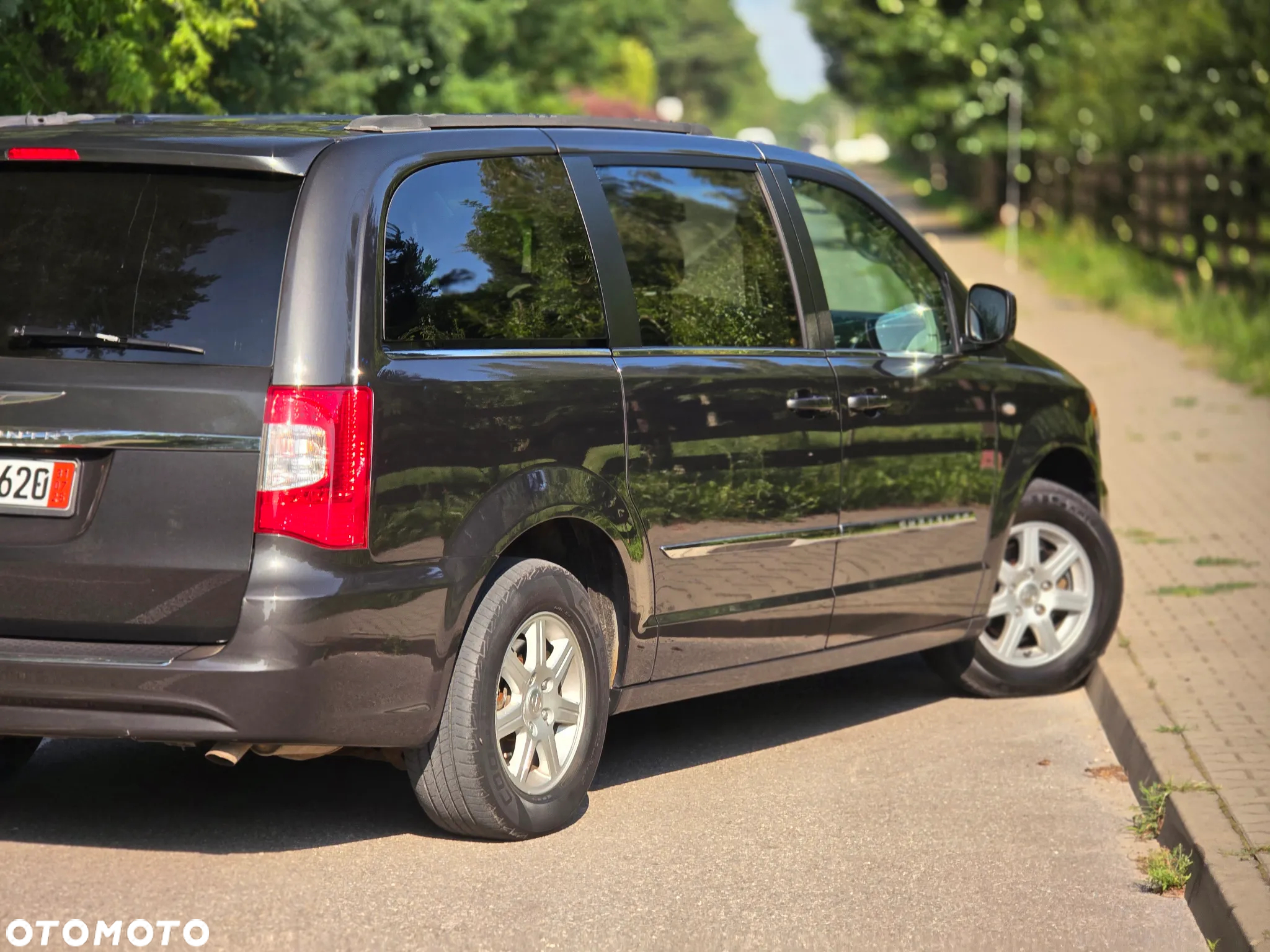 Chrysler Town & Country 3.6 Limited - 40