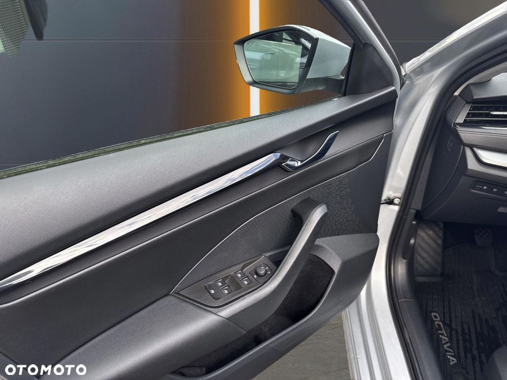 Skoda Octavia 1.5 TSI ACT Ambition - 10