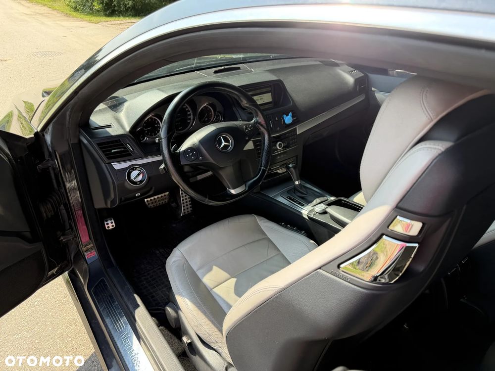 Mercedes-Benz Klasa E 250 CDI DPF BlueEFFICIENCY Automatik Elegance - 3