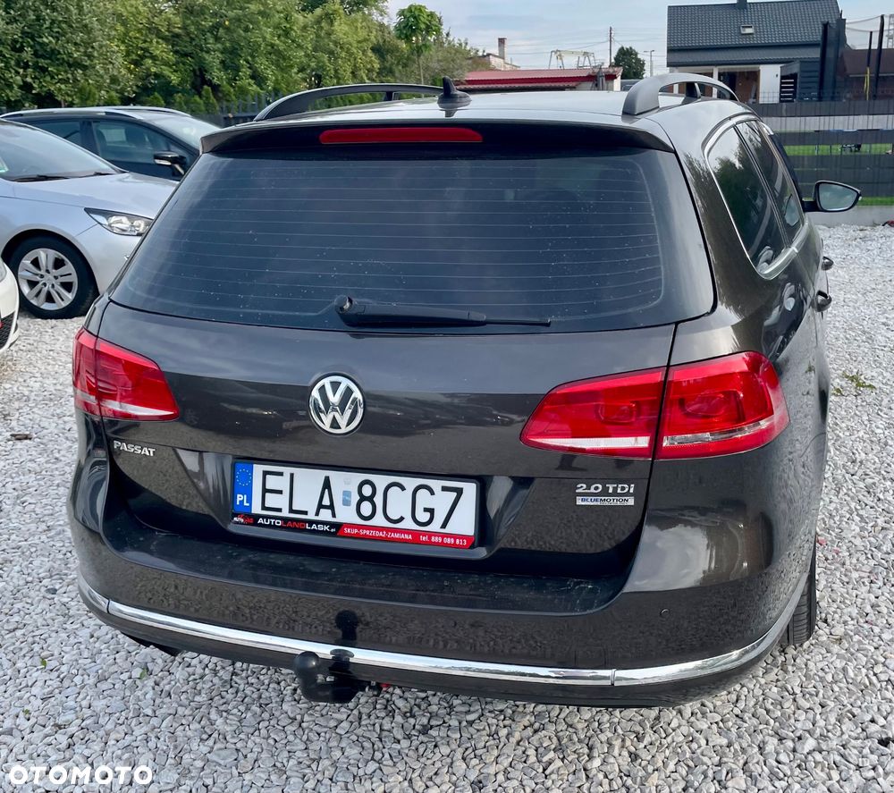 Volkswagen Passat Variant 2.0 Blue TDI DSG SCR Comfortline - 18