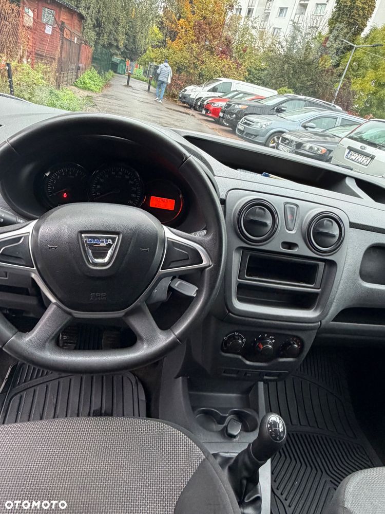 Dacia Dokker 1.6 SCe Stepway - 9