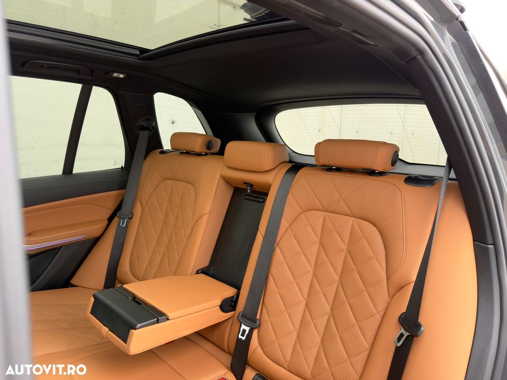BMW X5 xDrive30d - 23