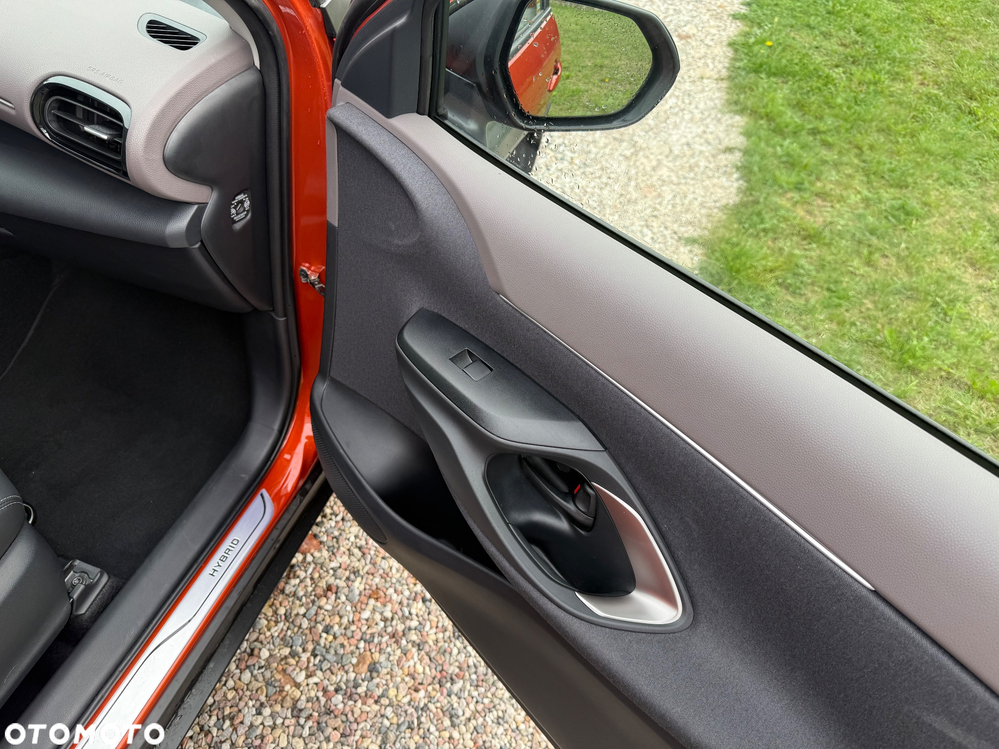 Toyota Yaris Cross Hybrid 1.5 Executive - 16