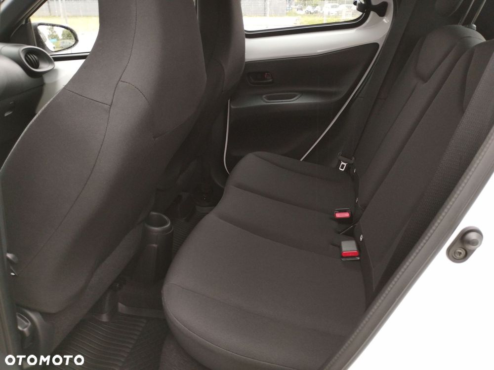 Toyota Aygo X - 14