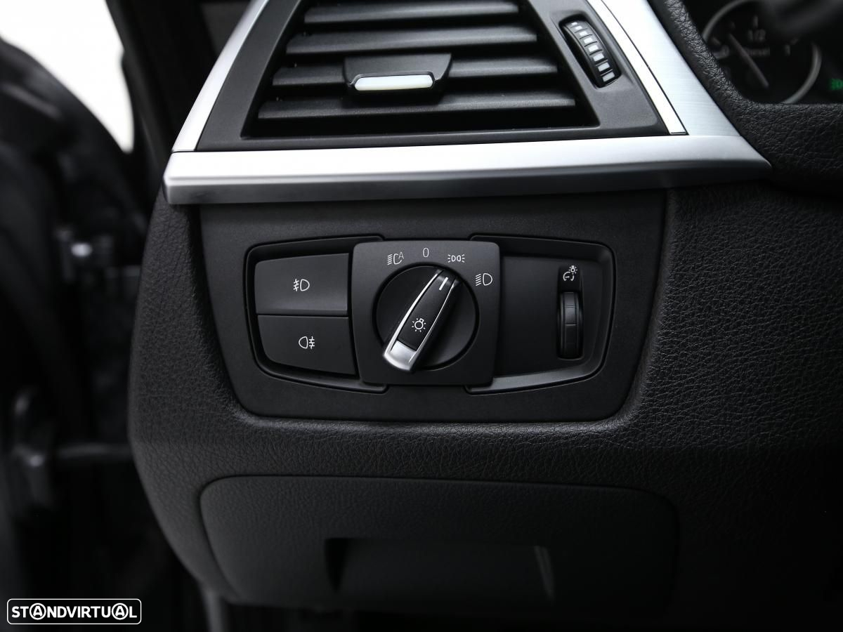 BMW 320 Gran Turismo - 15