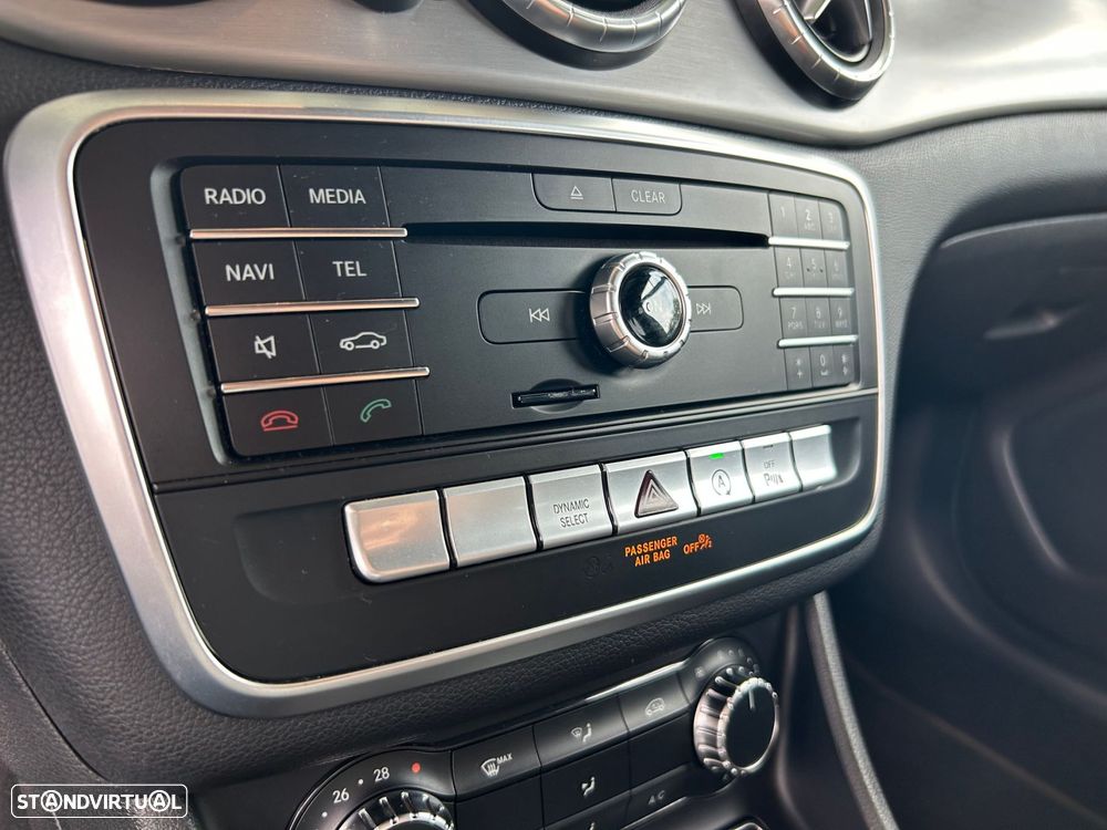 Mercedes-Benz CLA 200 - 41